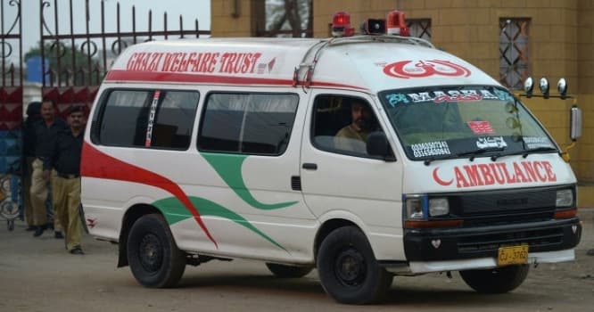 Avtobus yük maşını ilə toqquşdu - 18 ölü...