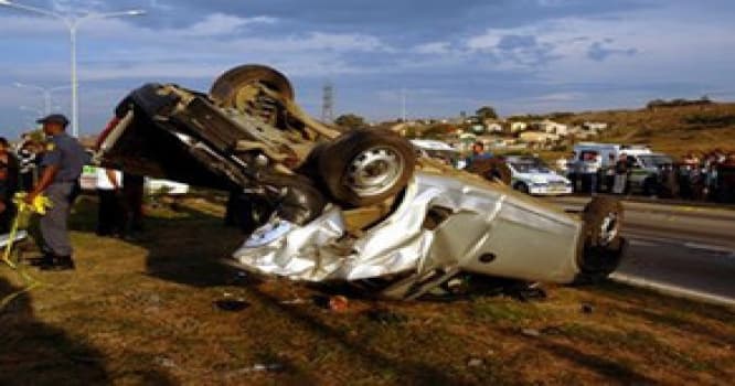 Siyasətçilərin avtobusu aşdı: 11 ölü, 59 yaralı