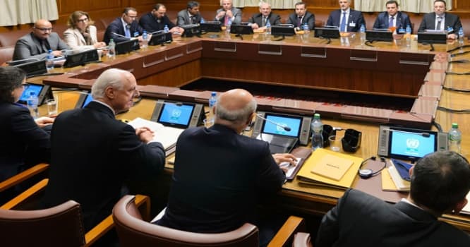 Suriya müxalifəti danışıqlardan çəkildi