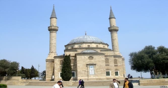“Şəhidlər məscidi” istifadəyə verildi