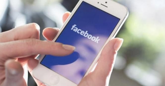 "Facebook" statuslara görə pul verəcək