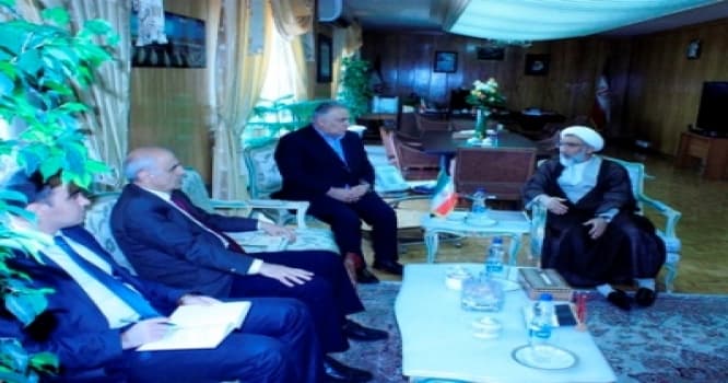 İranın naziri erməni səfirlə Qarabağ məsələsini müzakirə etdi
