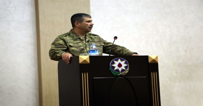 Zakir Həsənov cəbhədə toplantı keçirdi