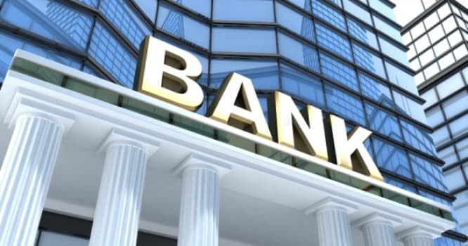"Azərbaycan banklarının səhmləri ucuzlaşıb"