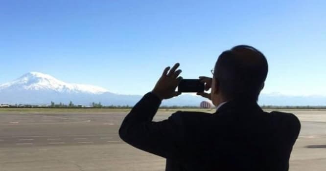 Lavrov İrəvanda niyə o dağın fotosunu çəkib? - ŞOK İDDİA