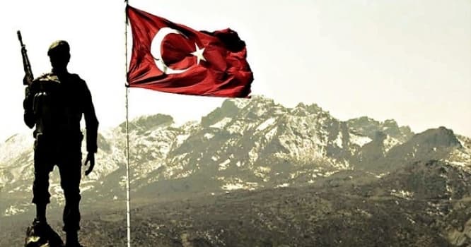 Türkiyə İŞİD-i vurdu: 5 ölü