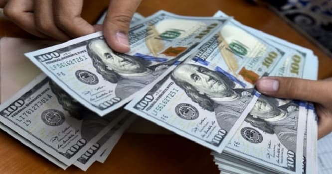 Saxta dollar tələsinə necə düşməyək?