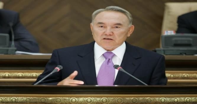 Nazarbayev Moskvaya getdi
