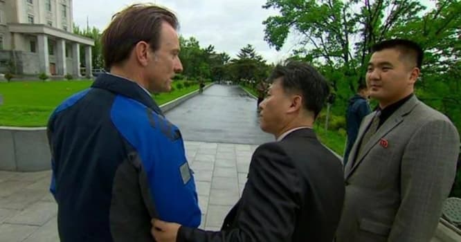 BBC müxbirləri Koreyada həbs edildi və...