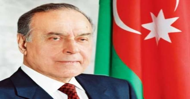 Mərhum prezident Heydər Əliyevin 93 yaşı tamam olur