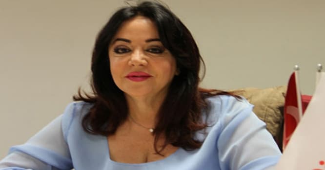 Oya Aydoğan vəfat etdi