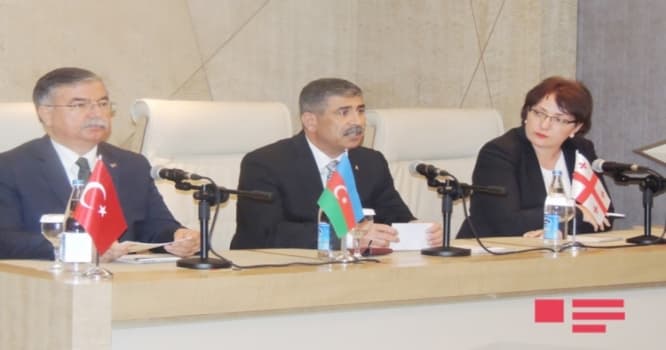 Türkiyənin müdafiə naziri: “Türkiyə Azərbaycanın yanındadır”