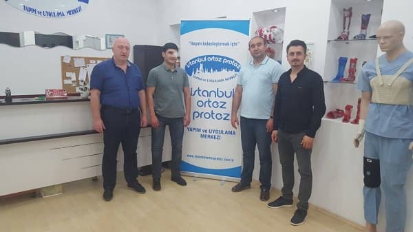 Kəşfiyyatçı baş leytenanta yeni ayaq köçürüldü - FOTO