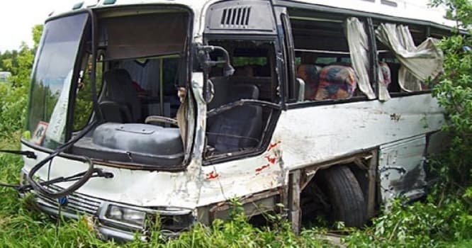 Daha bir avtobus qəzası ölən var