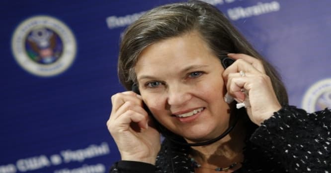 Nuland Moskvaya səfər edib