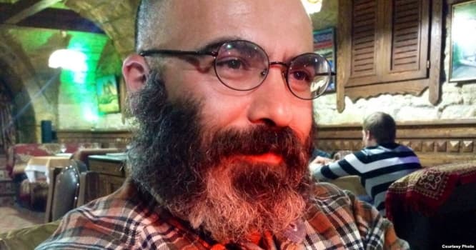 "Azərbaycanlılar şükür eləsinlər ki, onların dilində yazmışam" - Seymur Baycan