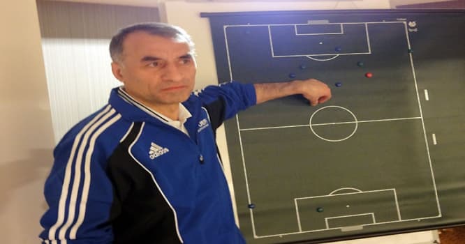 Xaqani Məmmədovun hakimləri hər yerdə təhqir edilir