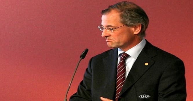 "Azərbaycan oyunçularının çıxışından qürur duya bilər" - UEFA rəsmisi