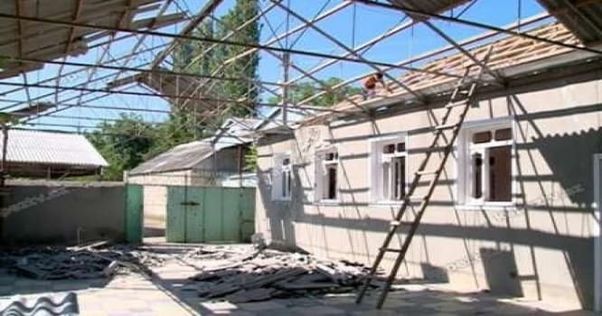 Ermənilərin dağıtdığı evlər bərpa olunur - FOTOLAR