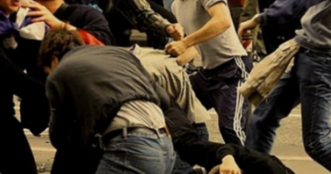 Biləsuvarda gəlinə görə döyülən molla danışdı