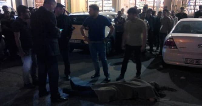 Bakıda dəhşətli intihar: özünü 9-cu mərtəbədən atdı - FOTOLAR