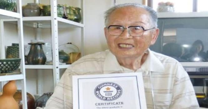 Dünyanın ən yaşlı məzunu: "Alim olmaq istəyirəm"