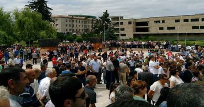 Qondarma 'DQR'-in paytaxtında ara qarışdı - erməni general Xankəndinə gəldi...