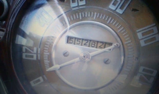 Bakıda 60 min manata 62 ilin ZİM avtomobili satılır - FOTOLAR