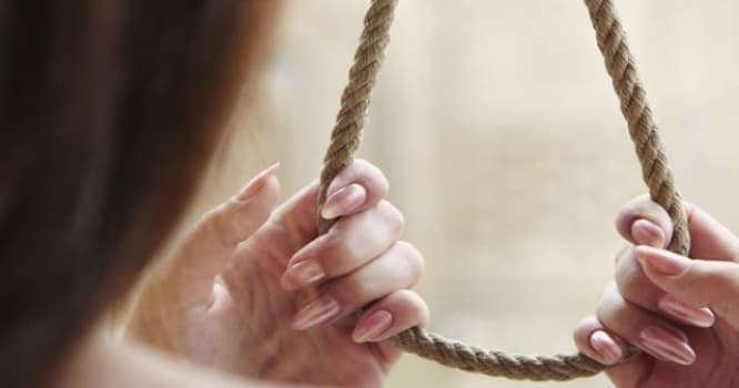 14 yaşlı qız intihar etdi - Bakıda dəhşət
