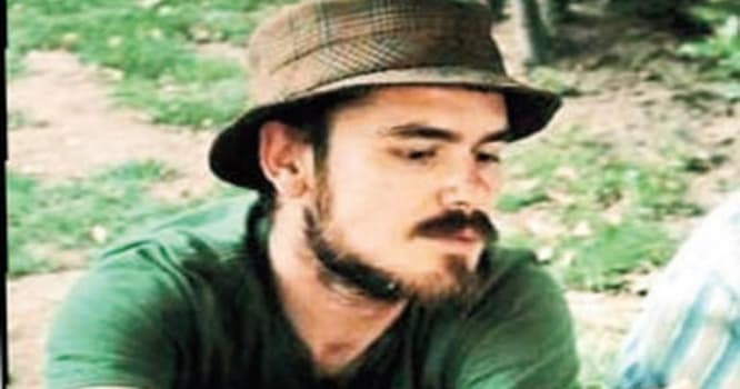 Tanınmış rejissor evində ölü tapılıb
