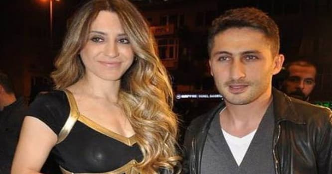Məşhur futbolçunun arvadı 108-ci mərtəbədən tullandı - VİDEO