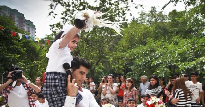 Bu gün “Son zəng”dir