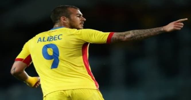 Rumıniyanın tatar futbolçusu siqaret aludəçisi çıxdı