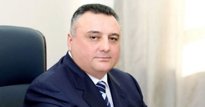 Eldar Mahmudovun əlindəki seks kasetləri ilə bağlı yeni İDDİA
