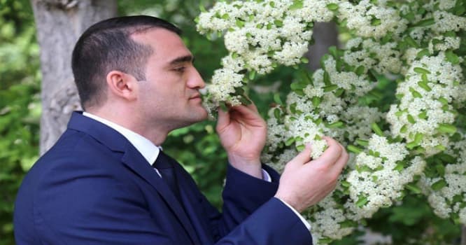 Əhməd Şahidov Ermənistana keçmək istəyir: "Özümü ermənilərə təslim edərəm"
