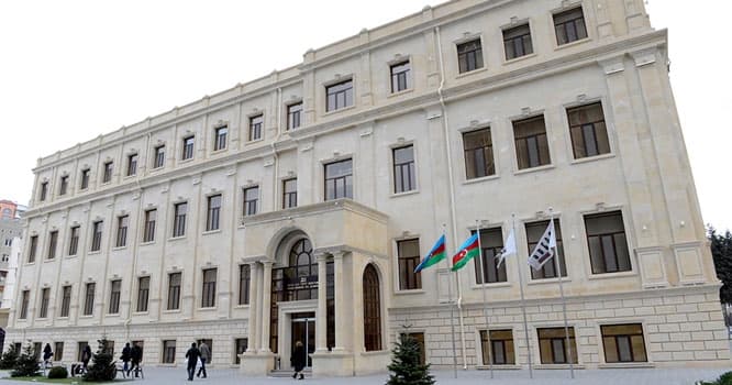 Xəzər Universiteti birinci oldu