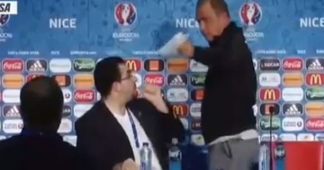 Tərcüməçi Fatih Terimi özündən çıxartdı