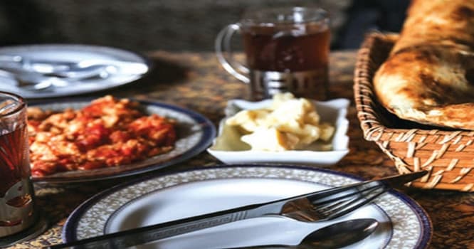 İftar verməyin savabı 1 qul azad etməyə bərabərdir