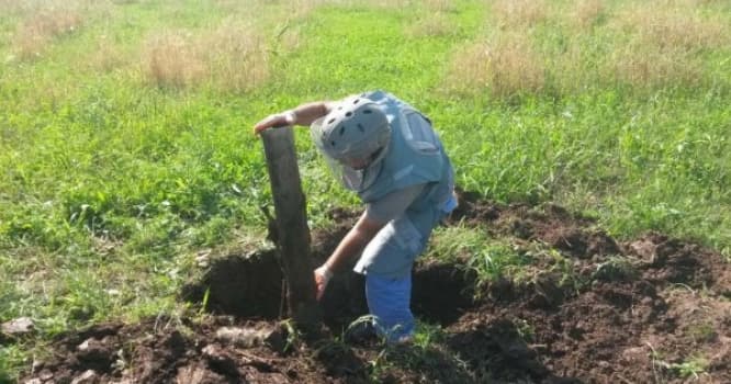 Cəbhədə partlamamış sursatlar tapıldı