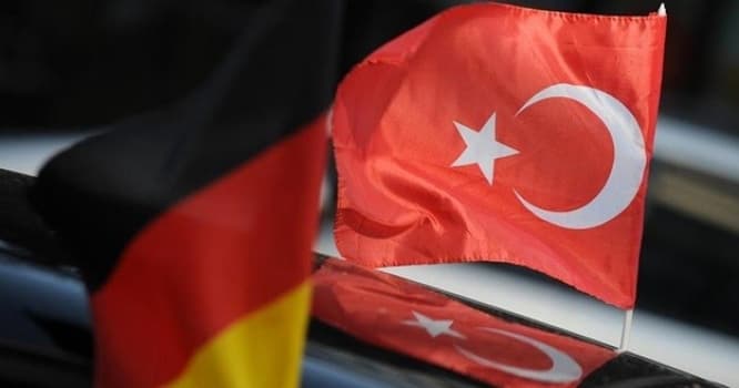 "Şpigel Onlayn"dan Türkiyə ilə bağlı şok iddia