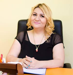 "Uşaqların dodaqlarından öpməyin!" - Psixoloqdan XƏBƏRDARLIQ