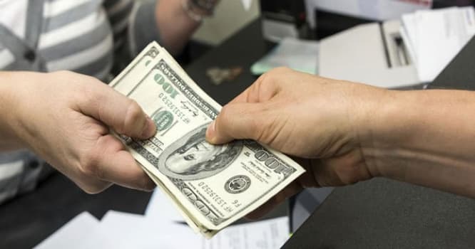 Dollar satışı kəskin azalıb - Mərkəzi Bank