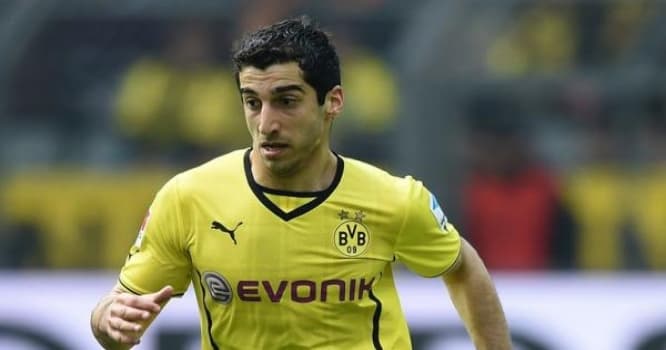 Erməni futbolçu “Mançester Yunayted”də