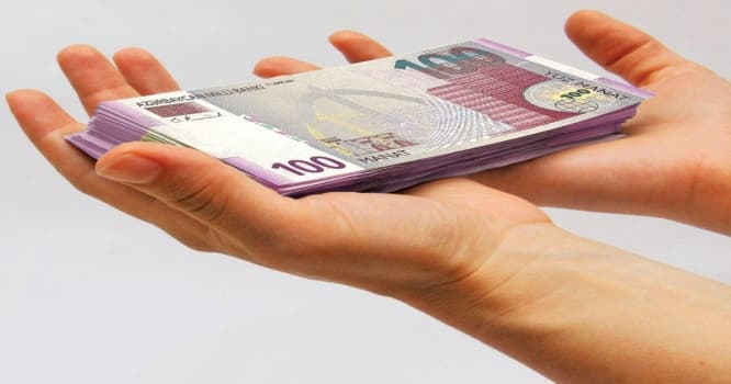 Qonşu ölkələrdə 100 manat neçəyədir? – TURİSTLƏR ÜÇÜN