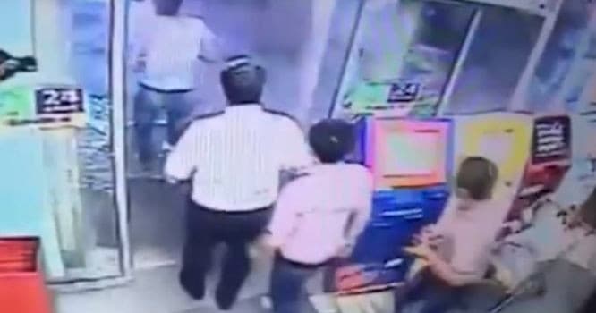 "Lider Cola"dakı partlayış "RAHAT" marketə ziyan vurdu - VİDEO