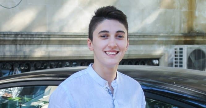 Dinini dəyişmiş azərbaycanlı qadın idmançı: "Boynumdakı xaçı görüb..."