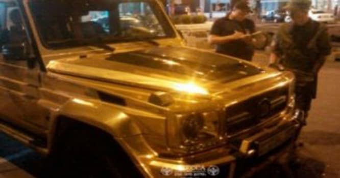 Azərbaycanlının qızılı “Galendewagen”i cərimə meydançasında - FOTOLAR