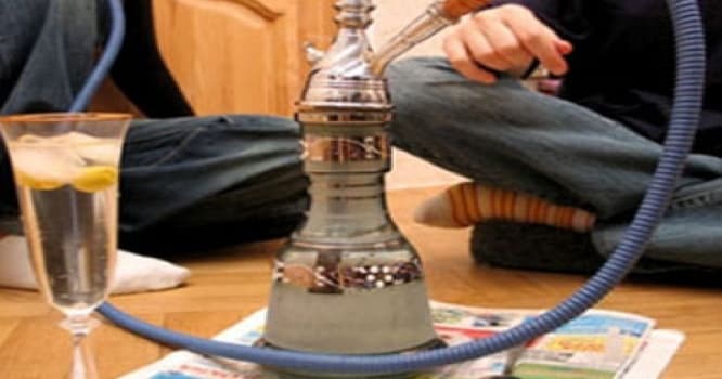 20 nəfər qəlyan çəkdiyi üçün saxlanıldı - Bakıda