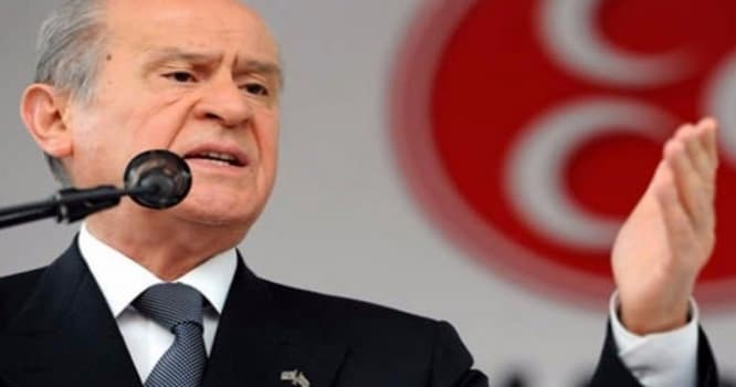 MHP lideri hərbi çevrilişdən danışdı - Dövlətin yanındayıq