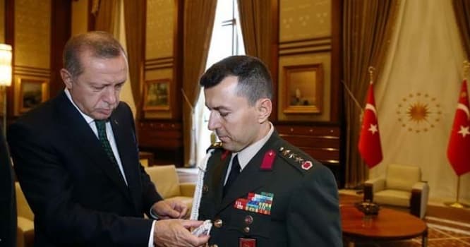 Ərdoğanın ən yaxınındakı hərbçi həbs olundu